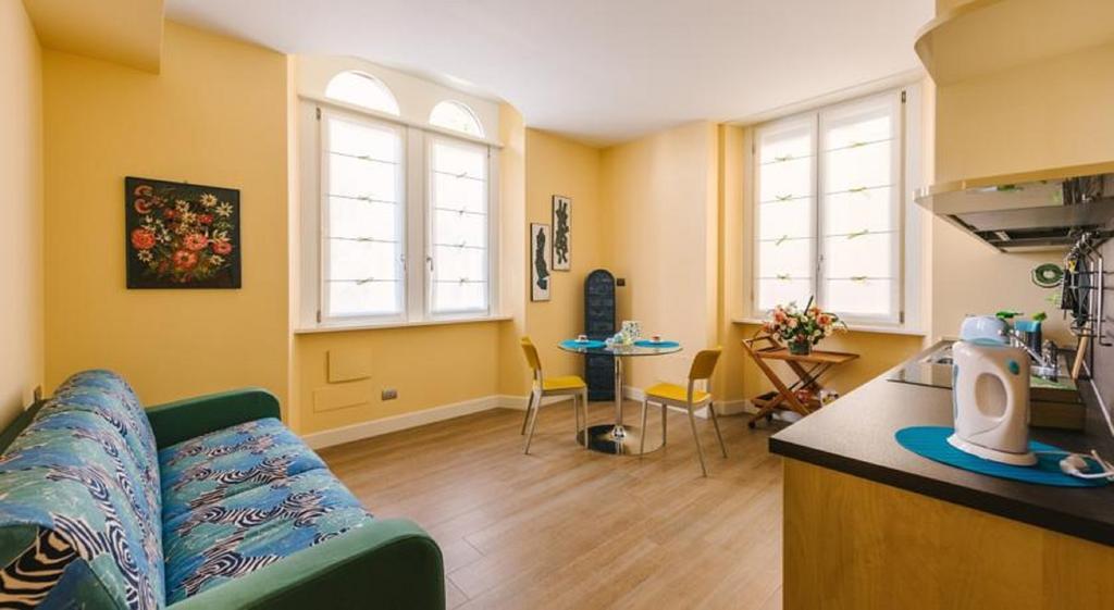 Villa Monti Varenna Luaran gambar