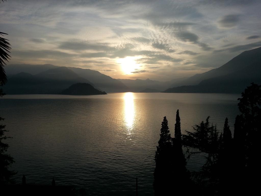 Villa Monti Varenna Luaran gambar